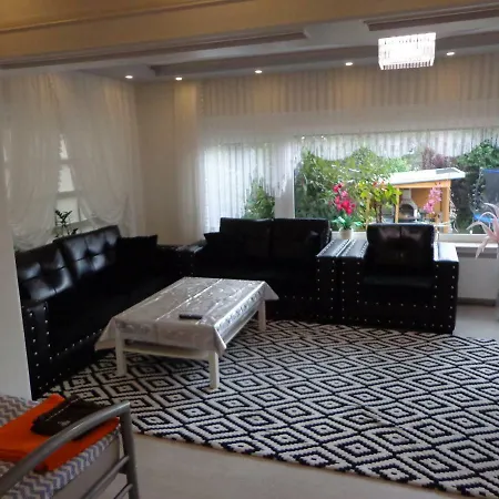 Homestay Naehe Messe Laatzen-gleidingen - Agency *